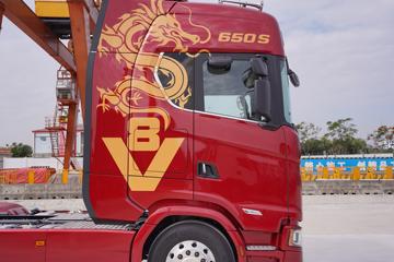 ˹������ Sϵ�� 650���� 6X2 AMT�Զ���ǣ����(�ͺ�S 650 6x2)ͼƬ