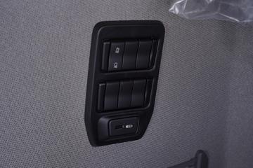 ˹������ Sϵ�� 650���� 6X2 AMT�Զ���ǣ����(�ͺ�S 650 6x2)ͼƬ
