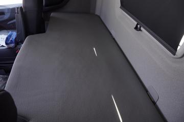 ˹������ Sϵ�� 650���� 6X2 AMT�Զ���ǣ����(�ͺ�S 650 6x2)ͼƬ