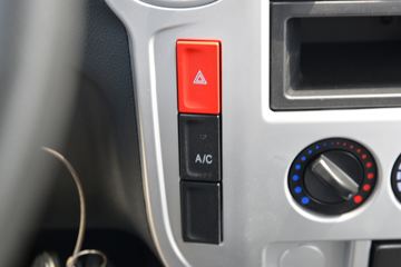 ����;�� T5 1.6L 122���� ���� 3.8�׵�����ʽС��(����)ͼƬ