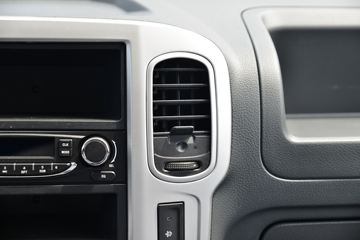 ����;�� T5 1.6L 122���� ���� 3.8�׵�����ʽС��(����)ͼƬ