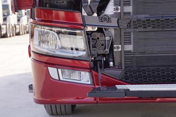 ˹������ Sϵ�� 650���� 6X2 AMT�Զ���ǣ����(�ͺ�S 650 6x2)ͼƬ