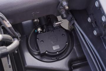 ˹������ Sϵ�� 650���� 6X2 AMT�Զ���ǣ����(�ͺ�S 650 6x2)ͼƬ