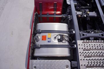 ˹������ Sϵ�� 650���� 6X2 AMT�Զ���ǣ����(�ͺ�S 650 6x2)ͼƬ