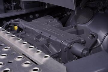 ˹������ Sϵ�� 650���� 6X2 AMT�Զ���ǣ����(�ͺ�S 650 6x2)ͼƬ