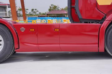 ˹������ Sϵ�� 650���� 6X2 AMT�Զ���ǣ����(�ͺ�S 650 6x2)ͼƬ