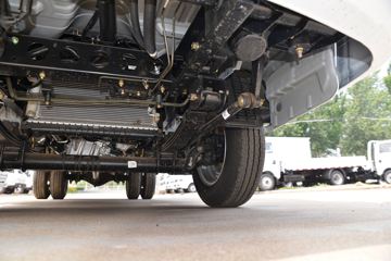 ����;�� T5 1.6L 122���� ���� 3.8�׵�����ʽС��(����)ͼƬ