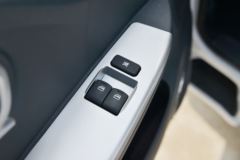 东风途逸 T5 95马力 3.4米单排栏板小卡(国六)(EQ1040S16DC)