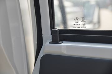 ���� С����W15 122���� 3.18��˫������С��(����)ͼƬ