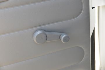 ���� С����W15 122���� 3.18��˫������С��(����)ͼƬ