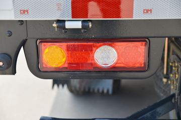 ���� С����W15 122���� 3.18��˫������С��(����)ͼƬ