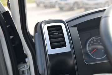 ���� С����W15 123���� ���� 3.7�׵�������С��(����)ͼƬ