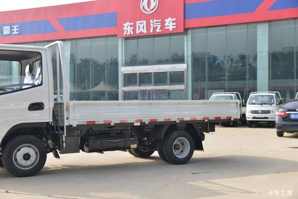 购小霸王W15载货车 享高达0.2万优惠