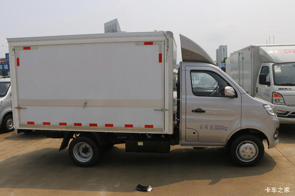 跨越王X1载货车限时促销中 优惠0.2万