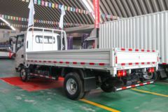欧铃汽车 吉运 150马力 4.15米单排栏板轻卡(国六)(ZB1043JDD6L)