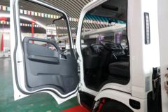 欧铃汽车 吉运 150马力 4.15米单排栏板轻卡(国六)(ZB1043JDD6L)