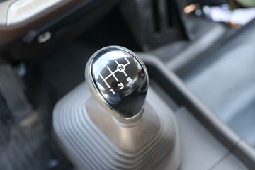 ���� ����ǿ���� 129���� 4X2 4.02����س�(����)ͼƬ