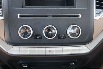 ���� ����ǿ���� 129���� 4X2 4.02����س�(����)ͼƬ