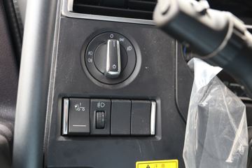 �ൺ��� JK6�п� 260���� 4X2 6.8����ʽ�ػ���(����)ͼƬ