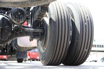 �ൺ��� JK6�п� 260���� 4X2 6.8����ʽ�ػ���(����)ͼƬ
