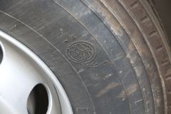 江淮 格尔发A5X重卡 旗舰版 260马力 4X2 9.8米厢式载货车(国六)(HFC5181XXYP2K3A70S)