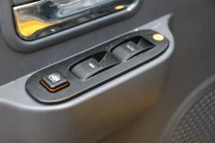 福田 奥铃捷运 经典版 132马力 2.65米双排栏板轻卡(国六)(BJ1041V8ADA-AB1)