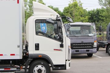 йHOWO  4.5T 4.15׵Ŵ綯ʽῨ(ZZ5047XXYG3314Z145BEV)81.14kWhͼƬ