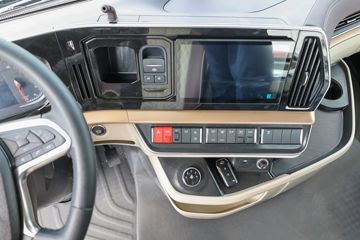 �������� ����H5V 460���� 6X4 AMT�Զ���ǣ����(����)(LZ4250H5DC1)ͼƬ