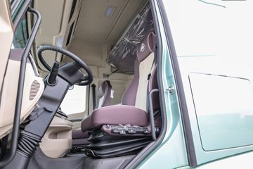 �������� ����H5V 460���� 6X4 AMT�Զ���ǣ����(����)(LZ4250H5DC1)ͼƬ