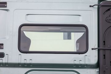 �������� ����H5V 460���� 6X4 AMT�Զ���ǣ����(����)(LZ4250H5DC1)ͼƬ