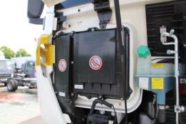 HOWO TX7&nbsp;油罐车底盘图片