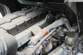 HOWO TX7&nbsp;油罐车底盘图片