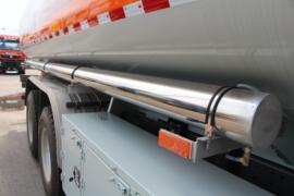 HOWO TX7&nbsp;油罐车上装图片