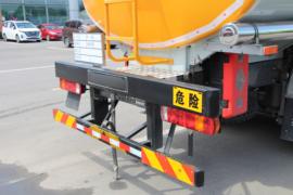 HOWO TX7&nbsp;油罐车上装图片