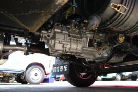 欧铃V5&nbsp;载货车底盘                                                图片