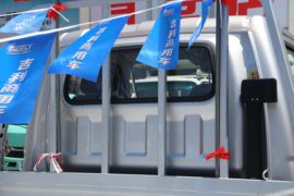 欧铃V5&nbsp;载货车上装                                                图片