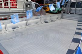 欧铃V5&nbsp;载货车上装                                                图片