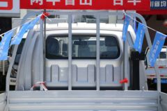 欧铃汽车 V5 1.6L CNG 105马力 4.005米单排栏板微卡(国六)(ZB1035VDD2L)