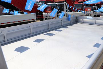ŷ������ V5 1.6L CNG 105���� 4.005�׵�������΢��(����)ͼƬ