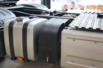 �����ؿ� ����X6000 600���� 6X4 AMT�Զ���ǣ����(����)ͼƬ