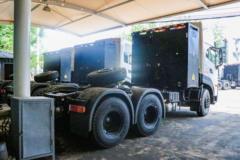 东风商用车 天龙KL 标载版 6X4 纯电动换电牵引车