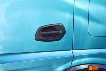 �������� Q1 6X4 ����ʽ���綯ǣ����(����ʱ��)282kWhͼƬ