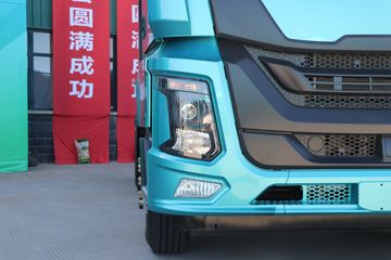 �������� Q1 6X4 ����ʽ���綯ǣ����(����ʱ��)282kWhͼƬ