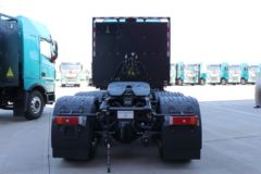 长征汽车 Q1 6X4 换电式纯电动牵引车(宁德时代)(CZ4251SU40BEV)282kWh