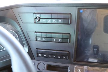 �������� Q1 6X4 ����ʽ���綯ǣ����(����ʱ��)282kWhͼƬ