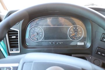 �������� Q1 6X4 ����ʽ���綯ǣ����(����ʱ��)282kWhͼƬ