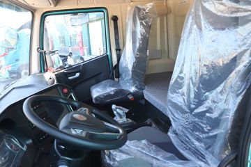 �������� Q1 6X4 ����ʽ���綯ǣ����(����ʱ��)282kWhͼƬ