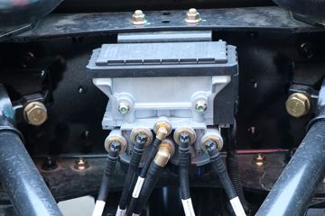 �������� Q1 6X4 ����ʽ���綯ǣ����(����ʱ��)282kWhͼƬ