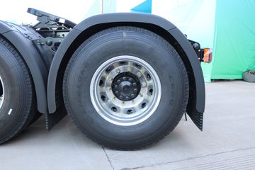 �������� Q1 6X4 ����ʽ���綯ǣ����(����ʱ��)282kWhͼƬ