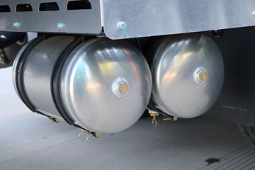 �������� Q1 6X4 ����ʽ���綯ǣ����(����ʱ��)282kWhͼƬ